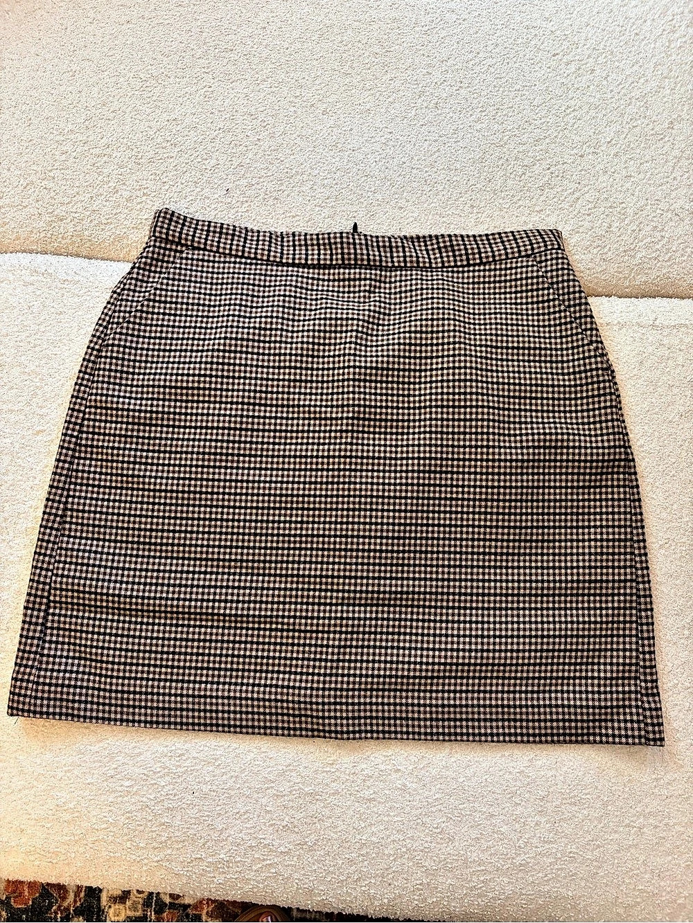 Banana Republic Women's Checkered Mini Skirt in Brown & Black Size 6